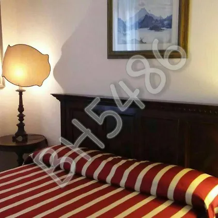 Barthouse5486 Venise